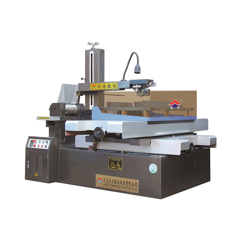 DK7763 Ne-standard F Model AZ Prorada prekida CNC žice EDM stroj za rezanje velike brzine
