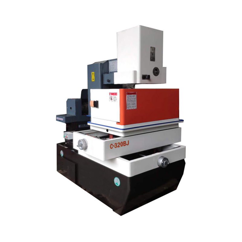 DK7732 C tipa stepper linearni vodiči vodootporni CNC žica EDM stroj za rezanje srednje brzine